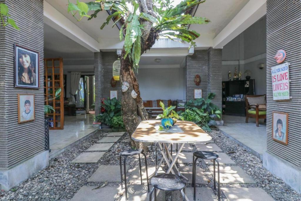 Villa Dende Lombok Tanjungkarang 外观 照片
